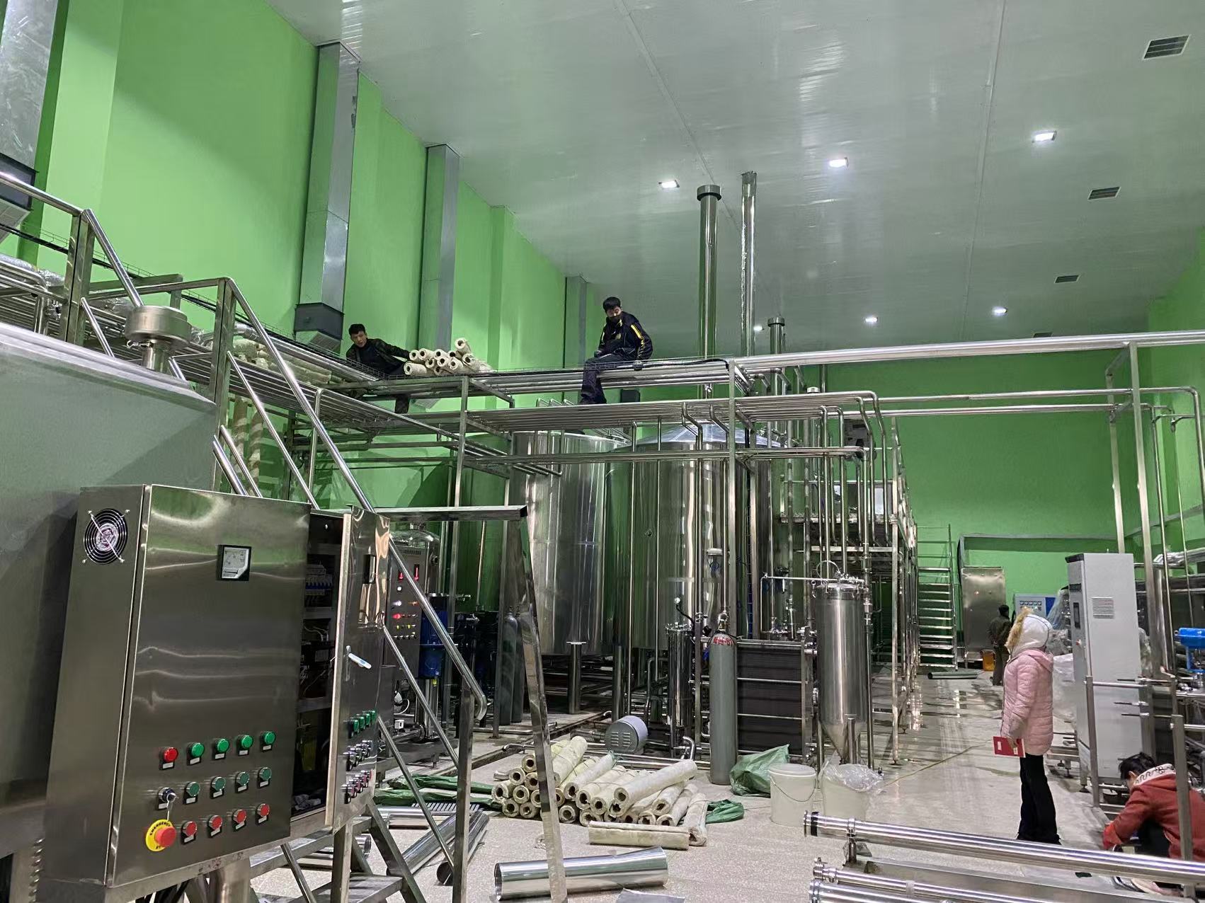 平陆精酿啤酒设备厂—精酿啤酒设备制造：传承工艺与创新科技的交融